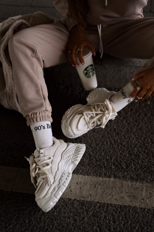 Tenisky model topánok Dámske s módnou masívnou podrážkou vo farbe ivory Nevela Tenisky model topánok Dámske s módnou masívnou podrážkou vo farbe ivory Nevela