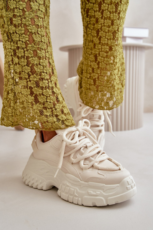 Tenisky model topánok Dámske s módnou masívnou podrážkou vo farbe ivory Nevela Tenisky model topánok Dámske s módnou masívnou podrážkou vo farbe ivory Nevela