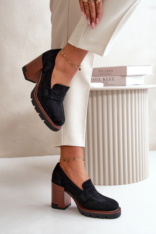 Dámske topánky na vysokom opätku z... Dámske topánky na vysokom opätku z...