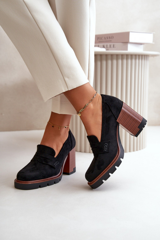 Dámske topánky na vysokom opätku z... Dámske topánky na vysokom opätku z...