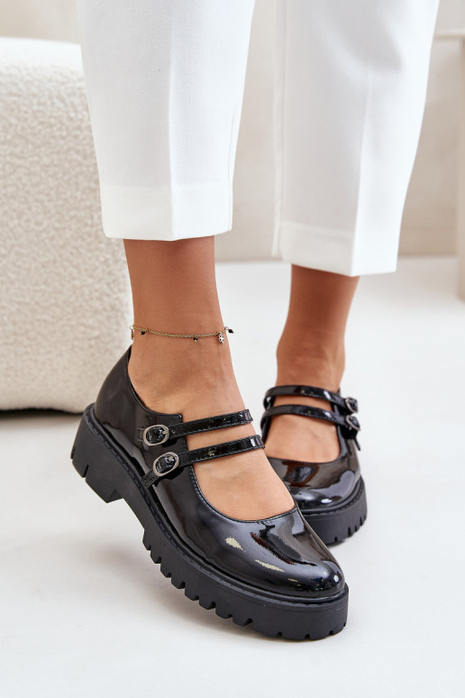 s lakovým efektom Dámske topánky S pruhmi čierna Rialuna s lakovým efektom Dámske topánky S pruhmi čierna Rialuna