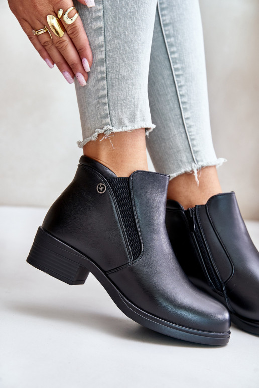 Čižmy S nízkym zvrškom zahriať sa s kožušinou vo vnútri Vinceza 85150 čierna Čižmy S nízkym zvrškom zahriať sa s kožušinou vo vnútri Vinceza 85150 čierna