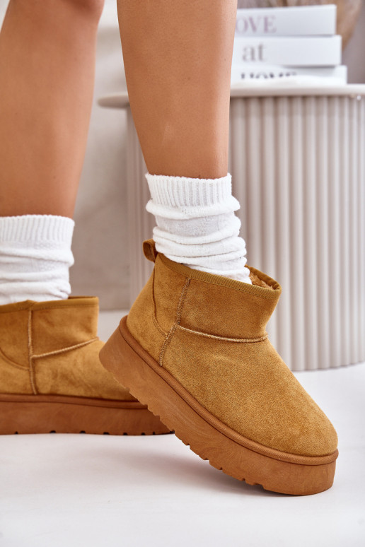 Nízke snehule Dámske na platforme zateplené kožušinkou vo vnútri hnedej farby Saldren Nízke snehule Dámske na platforme zateplené kožušinkou vo vnútri hnedej farby Saldren