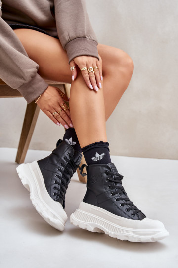 Kožené zahriať sa bežná obuv s platformou Big Star OO274A599 čierna