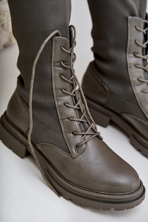 Trvalý model čižmy Ze SkarpetkoIną CholeInką khaki farby Iranel Trvalý model čižmy Ze SkarpetkoIną CholeInką khaki farby Iranel