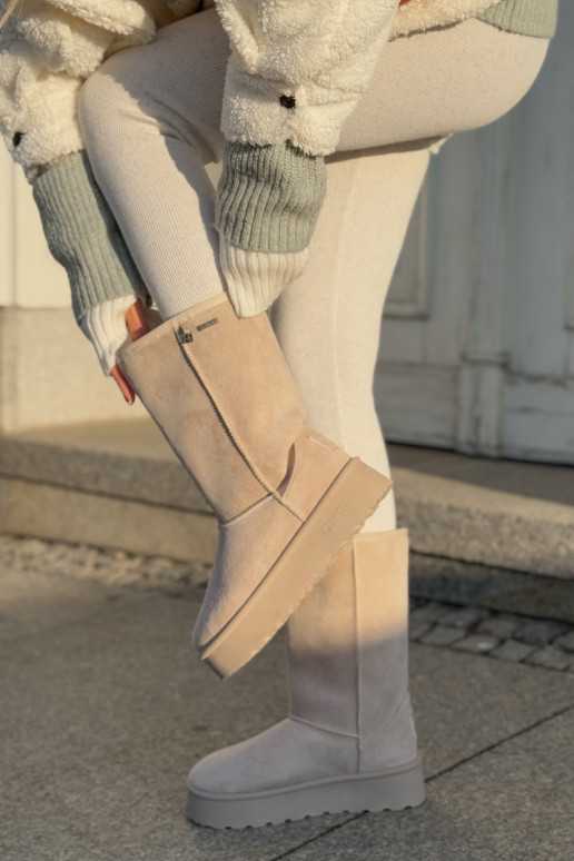 Vysoká Snehule s platformou Big Star OO274894 slonovina