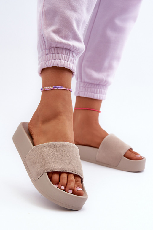 Dámske Papuče s platformou zo semišu Big Star NN274A671 béžová Dámske Papuče s platformou zo semišu Big Star NN274A671 béžová