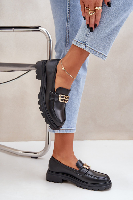 dámske mokasíny Ze zlatej farbym Detalem čierna Trionna