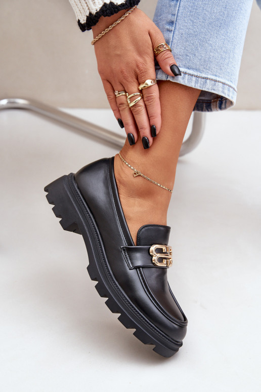 dámske mokasíny Ze zlatej farbym Detalem čierna Trionna