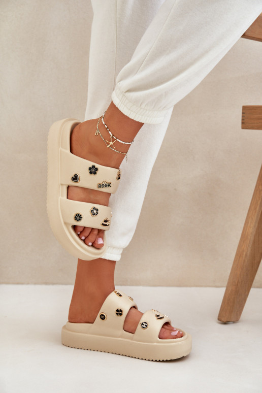 Ľahké papuče Dámske papuče Z Przypinkami béžová Ravanala Ľahké papuče Dámske papuče Z Przypinkami béžová Ravanala