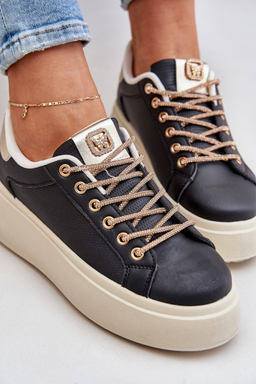 Tenisky model obuvi s platformou S Ornatemi SznuróInkami čierna Fonetha