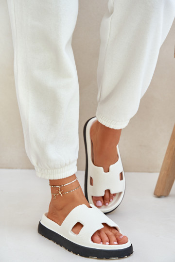 Ľahké papuče Papuče S výrezmi biela farba Neladith