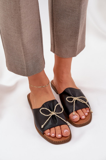 Papuče Zapnuté rovnej podrážke ozdobiť Kokardką čierna Deonelis