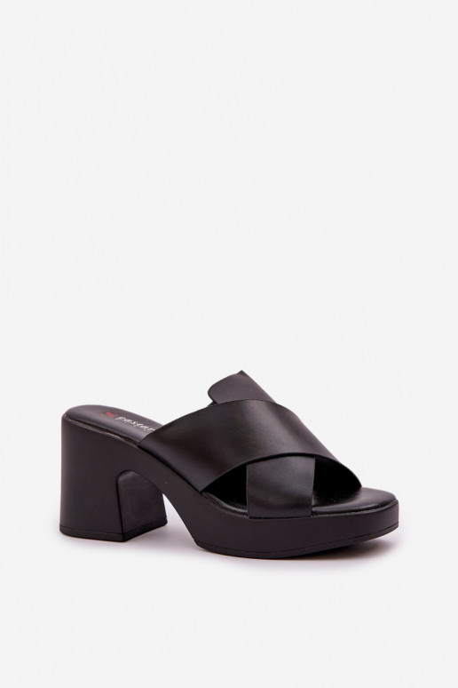 Ľahké papuče s podpätkami z eko kože čierna Kacaria