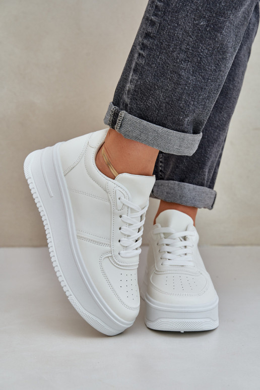 Klasické tenisky z eko kože s platformou biela farba Dorreia