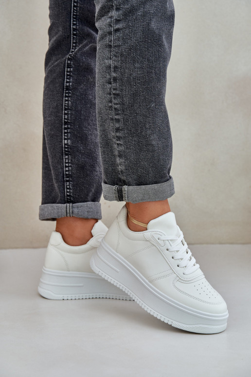 Klasické tenisky z eko kože s platformou biela farba Dorreia