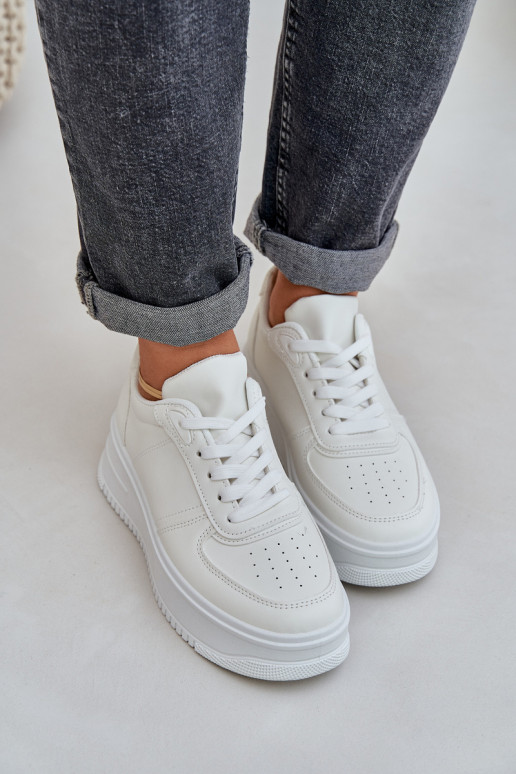 Klasické tenisky z eko kože s platformou biela farba Dorreia