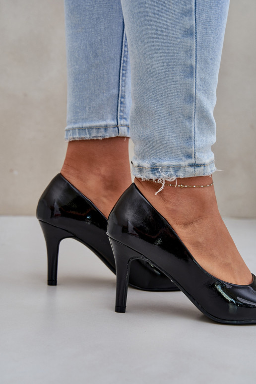 štekle Z s lakovým efektomj Eko Skóry čierna Sanalitia štekle Z s lakovým efektomj Eko Skóry čierna Sanalitia