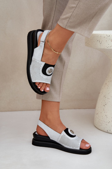 Dámske sandále s platformou strieborná farba Isnnoria