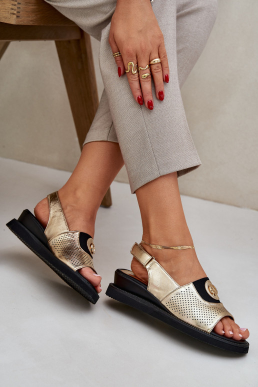 Dámske sandále s platformou zlatej farby Isnnoria