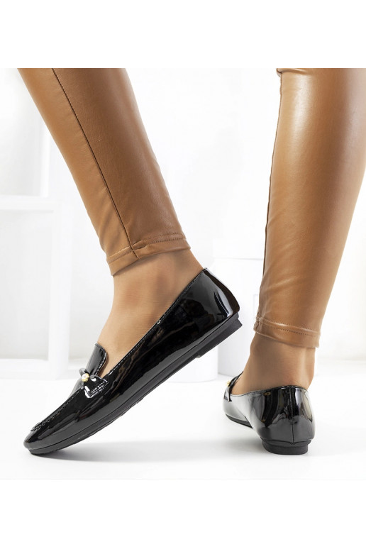 Čierne lakované mokasíny Poppy