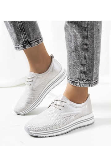 Strieborné kožené tenisky... 2