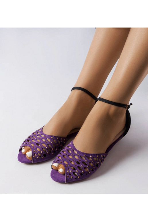 Fialové ažúrové sandále so zirkónmi...