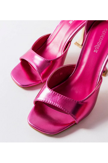 Delinda Sparkly Pink... 2