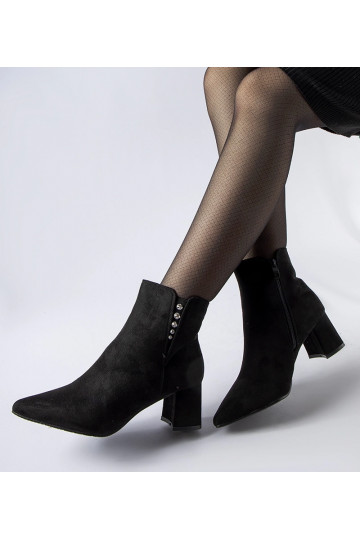 Čierne eko-semišové...