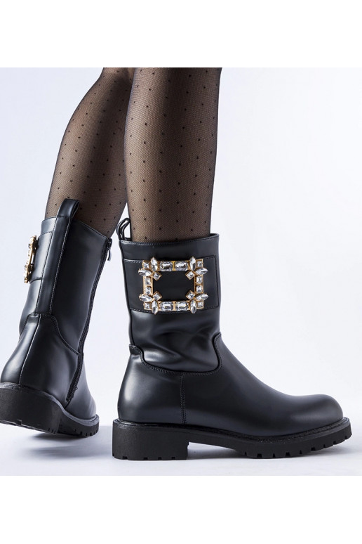 Čierne členkové čižmy zdobené...