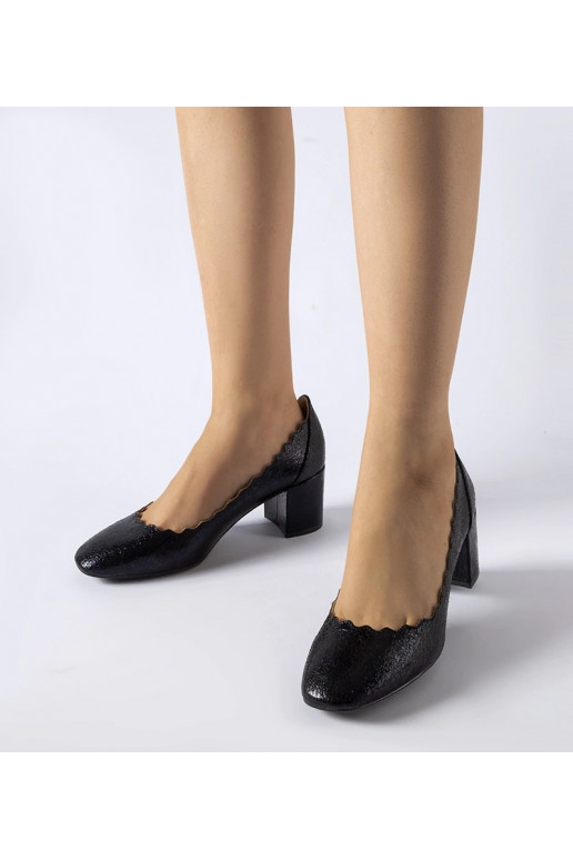 Čierne lodičky s blokovým podpätkom...