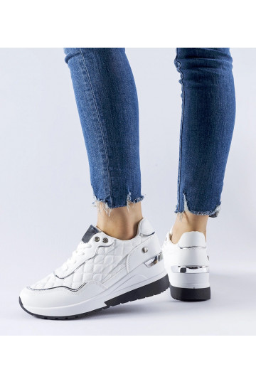 Biele prešívané tenisky na... 2