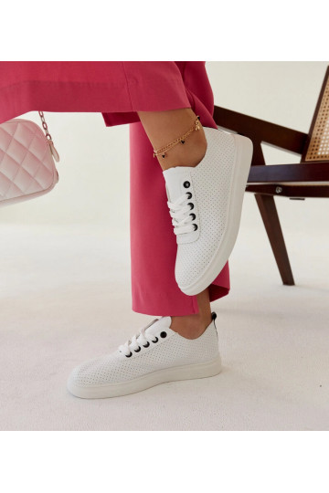 Biele tenisky z ekokože...