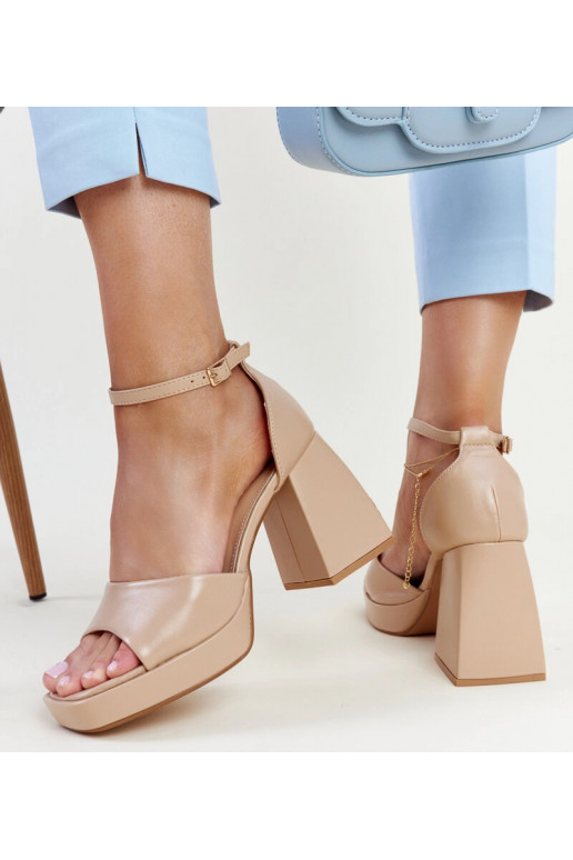 Tmavo béžové sandále Vesna na vysokom...
