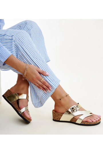 Zlaté kovové sandále Donata...