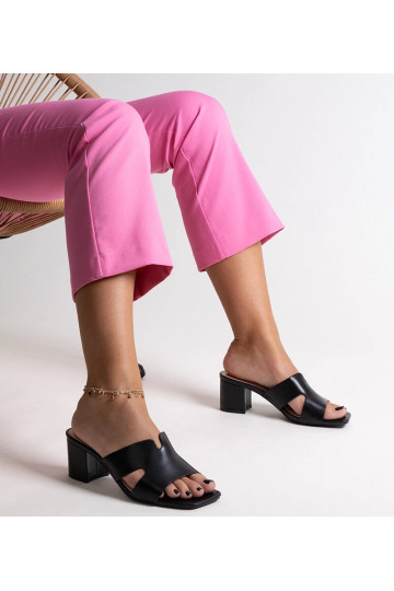 Čierne šľapky s blokovým... 2