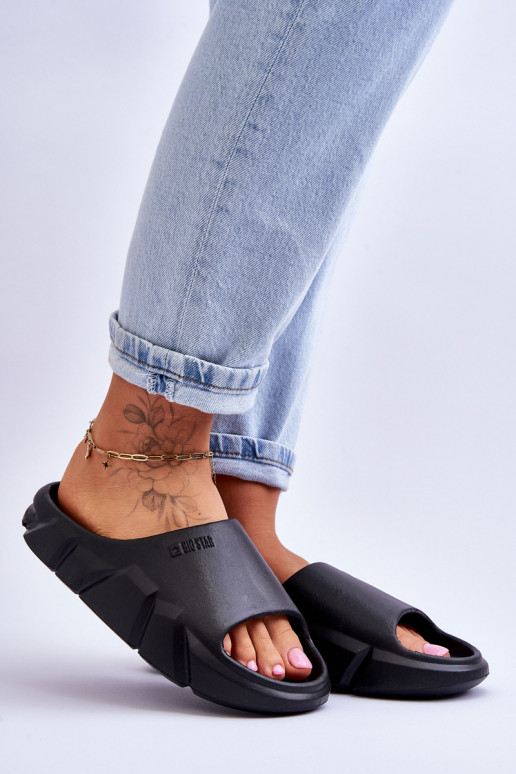 Jednoduché Dámske penové žabky Big Star LL274594 čierna