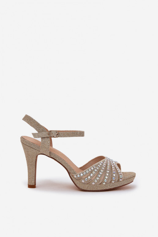 sandále s tenkými podpätkami S Dekoráciou A trblietky D&A MR1038-33 zlatej farby sandále s tenkými podpätkami S Dekoráciou A trblietky D&A MR1038-33 zlatej farby