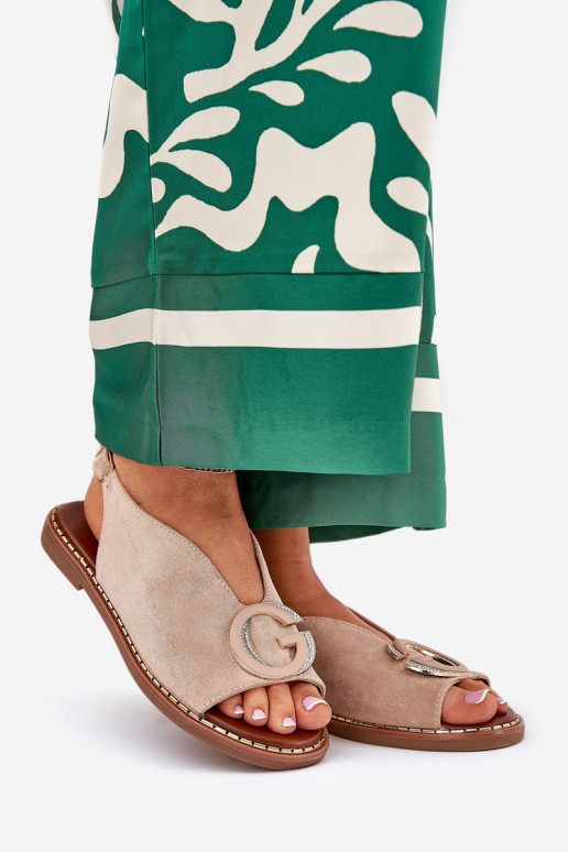 Ploché sandále s ozdobami béžová Haliones