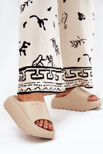 Ľahké papuče Dámske papuče s platformou Big Star RR274A569 béžová 2