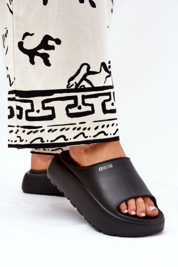 Ľahké papuče Dámske papuče s platformou Big Star RR274A567 čierna 2