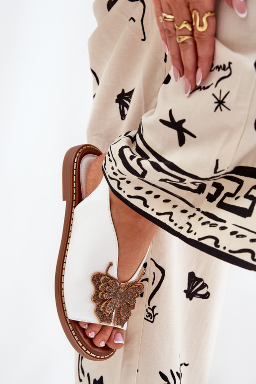 Dámske sandále so širokými podpätkami s ozdobami biela farba Setorina