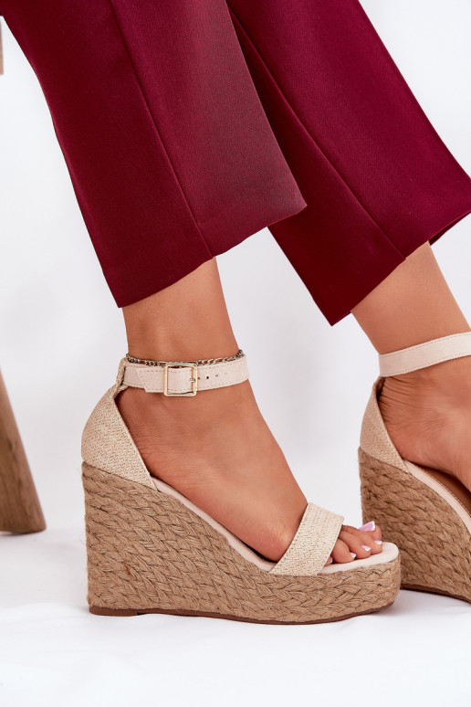 Dámske sandále Zapnuté INedge S vrkočom béžová Adelio Dámske sandále Zapnuté INedge S vrkočom béžová Adelio