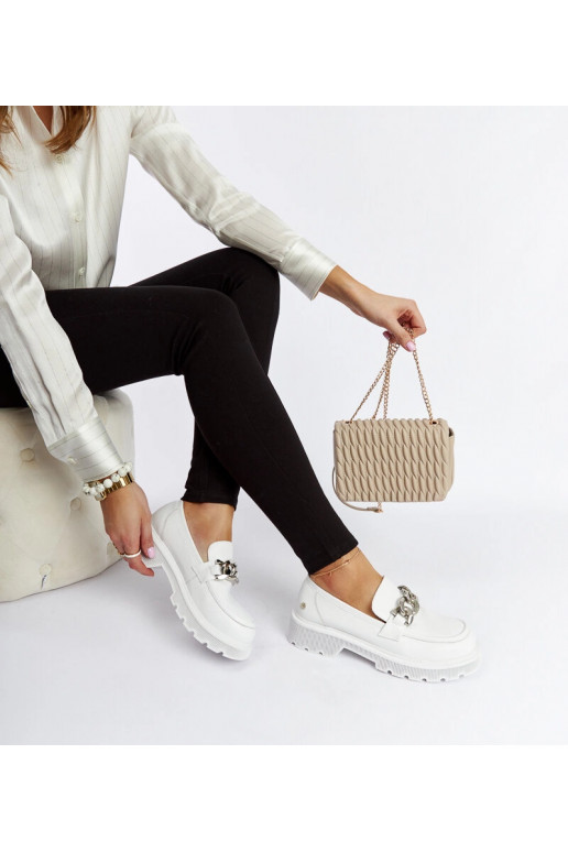 Biele kožené mokasíny GOE LL2N4038